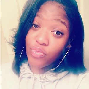 Meet your Posher, Ashleigh